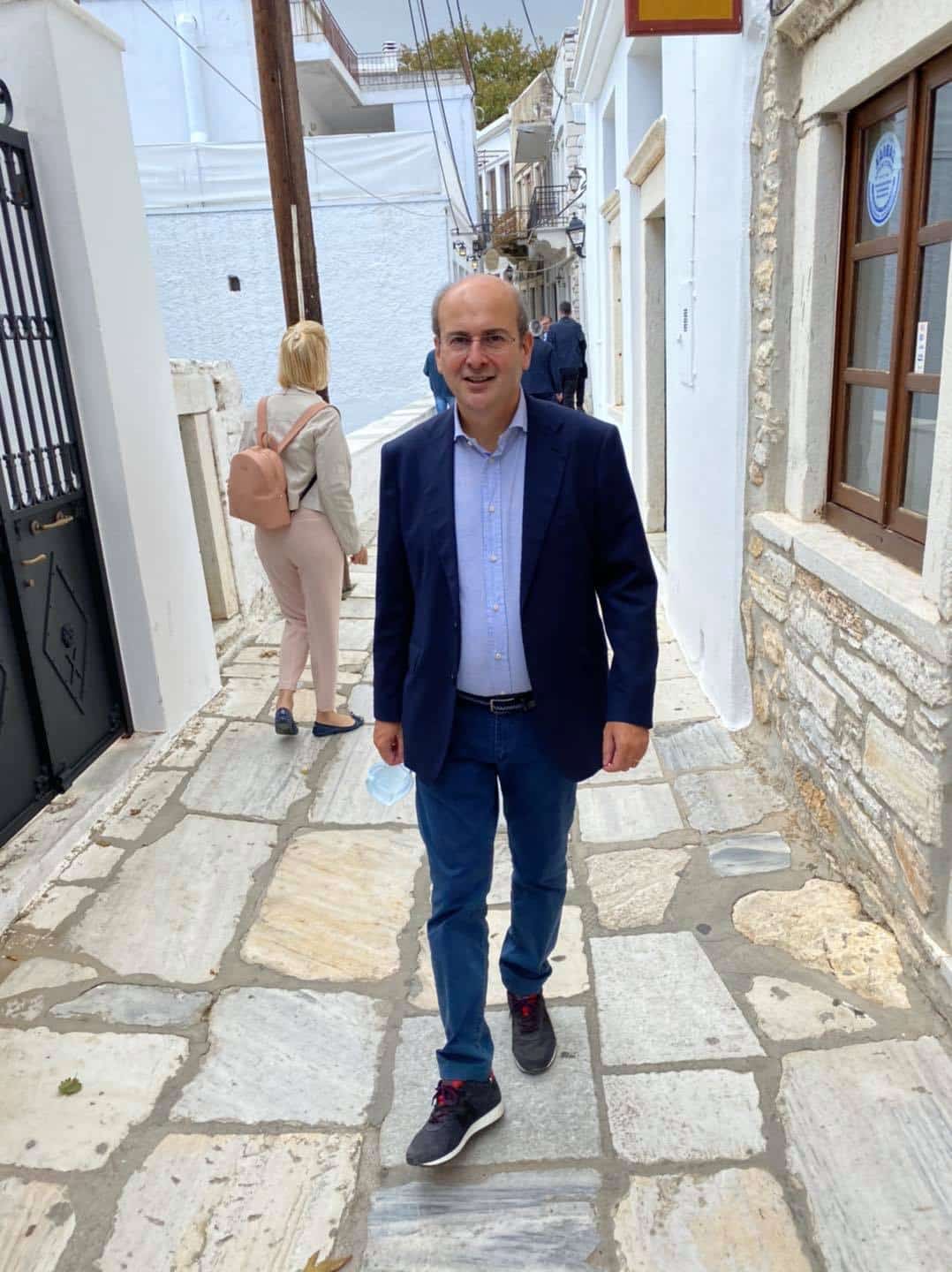 Το προσωπικό φωτογραφικό άλμπουμ του Κωστή Χατζηδάκη κατά την επίσκεψή του στη Νάξο