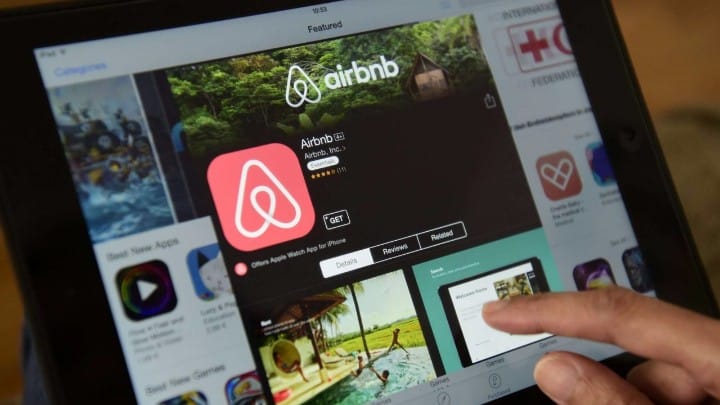 Κυκλάδες: 6 στα 10 εξοχικά είναι Airbnb