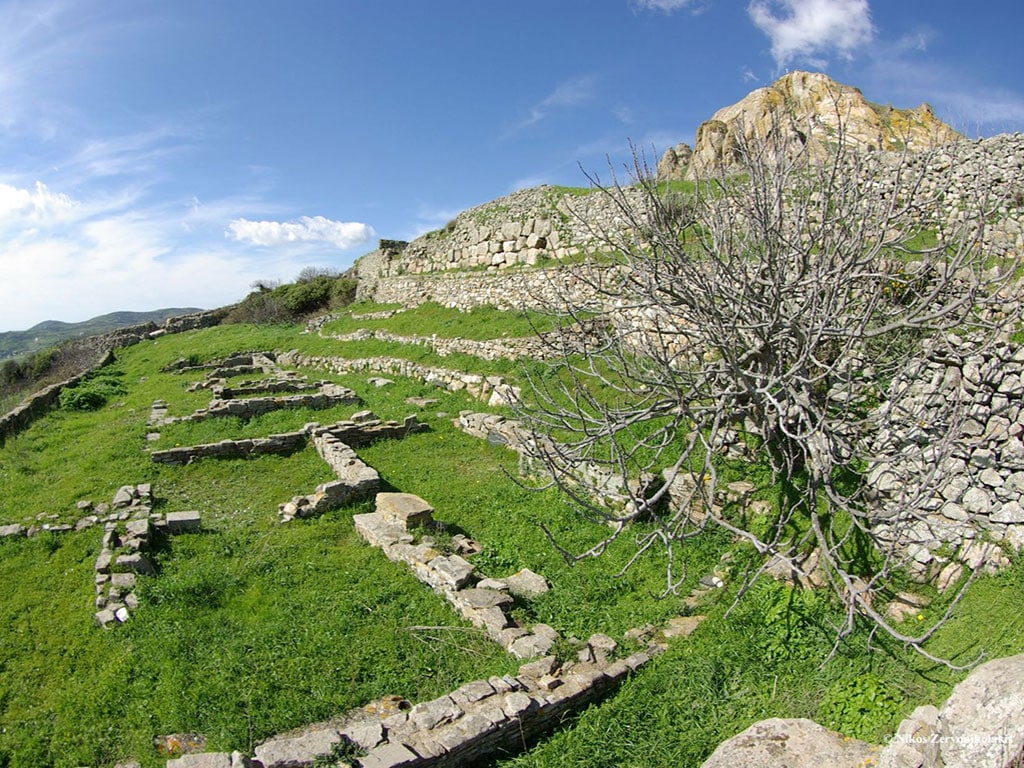 Ανάδειξη αρχαιολογικών χώρων στην Τήνο - Το Ξώμπουργκο