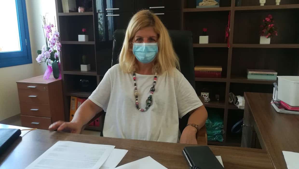Γ.Ν-Κ.Υ Νάξου - Καλλίτσα Φραγκίσκου: Έκδοση προσωρινού ΑΜΚΑ για τη συμμετοχή στους εμβολιασμούς κατά του COVID-19