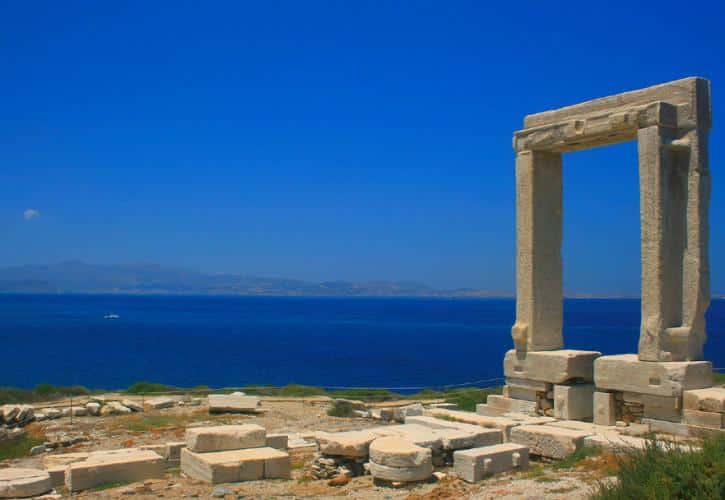 Τουρισμός Daily Telegraph: Κορυφαίο ελληνικό νησί για τους Βρετανούς η Νάξος