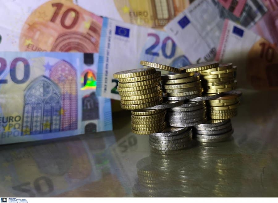 Τουρισμός: Αποζημίωση 534 ευρώ στους εποχικά εργαζομένους υποχρεωτικής επαναπρόσληψης για Μάιο-Ιούνιο