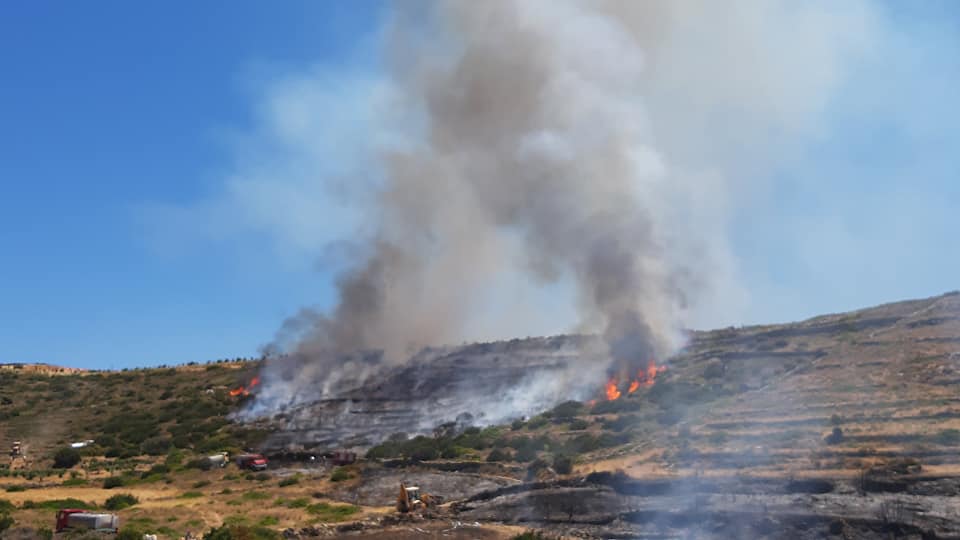 Έσβησε η πυρκαγιά που εκδηλώθηκε, σήμερα, στην περιοχή Καμπί της Πάρου... - Τί λέει ο έπαρχος Πάρου-Αντιπάρου, Κώστας Μπιζάς