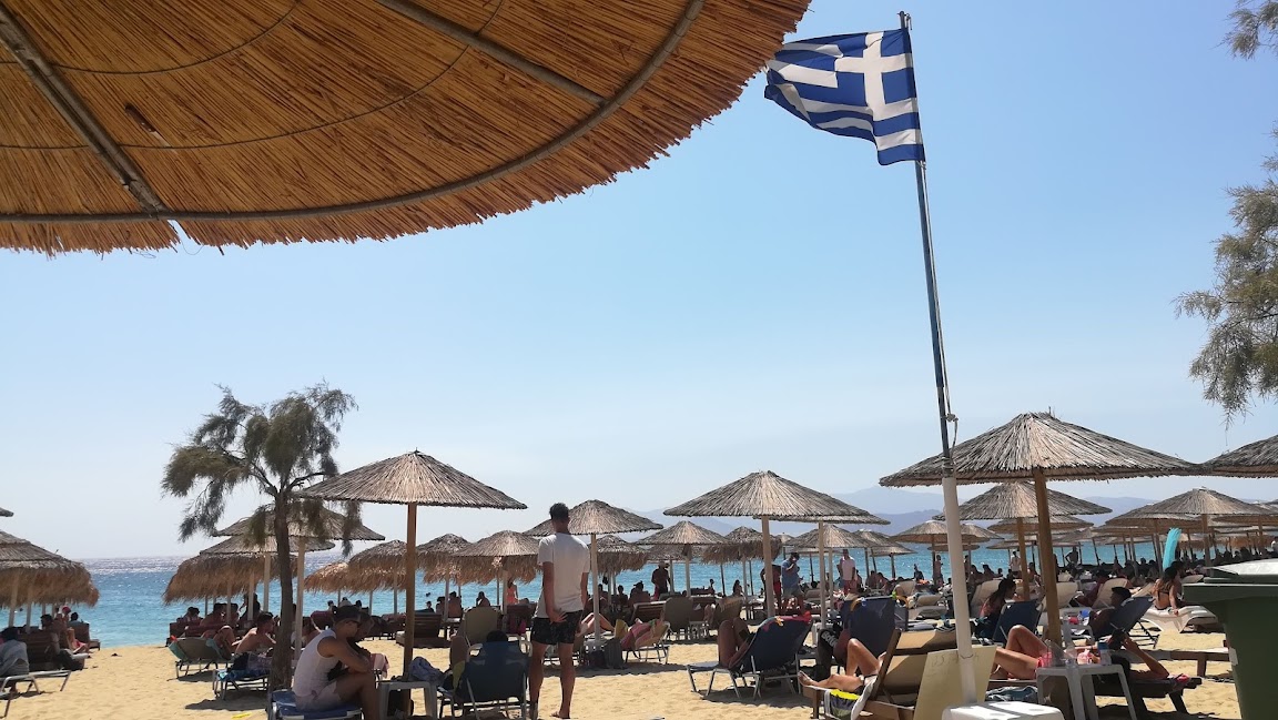 Naxos - Agios Prokopios: Real Greek summer! Μία από τις τρείς ΑΓΙΕΣ παραλίες της Νάξου, κατάμεστη (και αυτή στο νησί), από κόσμο, σήμερα! - "Αύγουστε μήνα και Θεέ σε σένανε ορκιζόμαστε!"