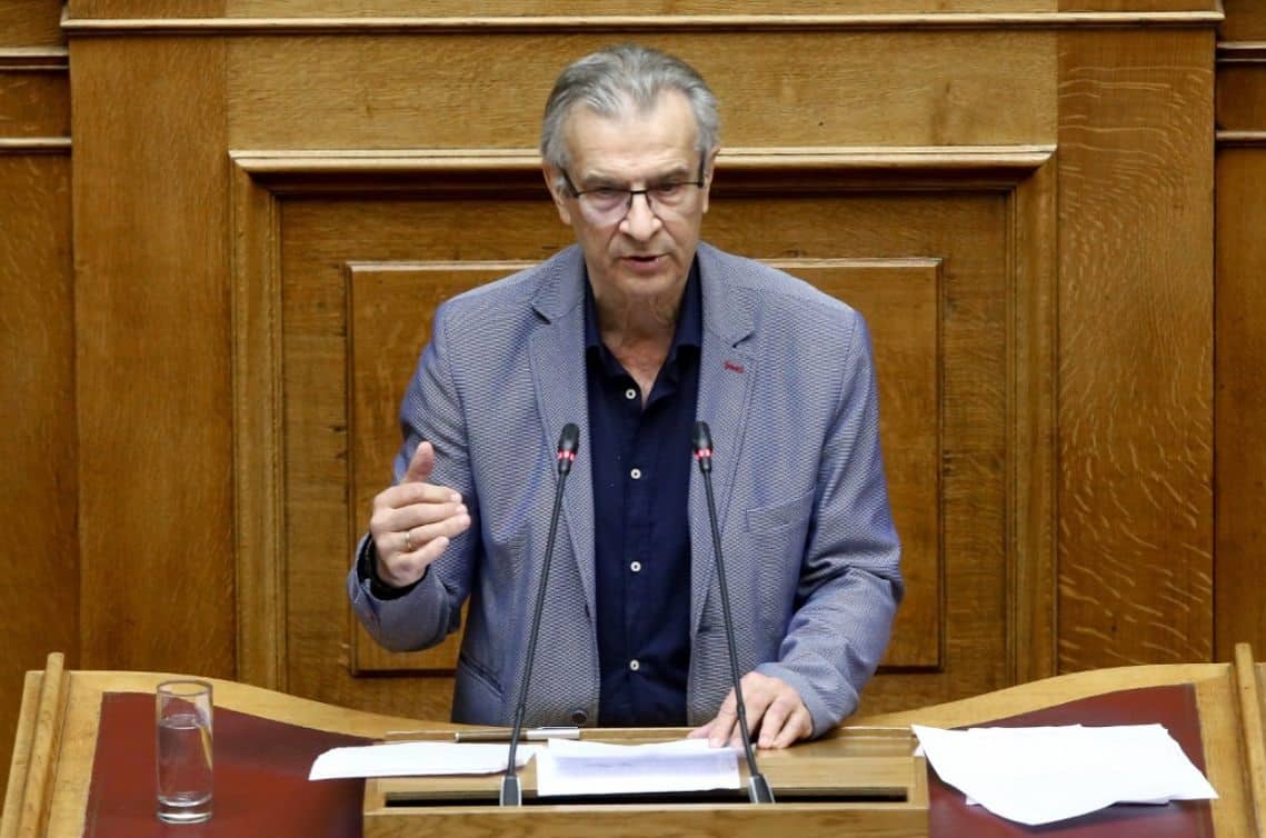 Πέθανε o Τάσος Κουράκης, πρώην αναπληρωτής υπουργός Παιδείας του ΣΥΡΙΖΑ