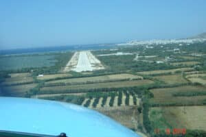 Επέκταση Αεροδρομίου Νάξου: Πήρε το "Ο.Κ." από το "Υποδομών & Μεταφορών", ο δήμαρχος Δ.Λιανός - Το ταξίδι στην Αθήνα - "Κλείδωσε" το κονδύλι για τις απαλλοτριώσεις και τις νέες κτηριακές εγκαταστάσεις