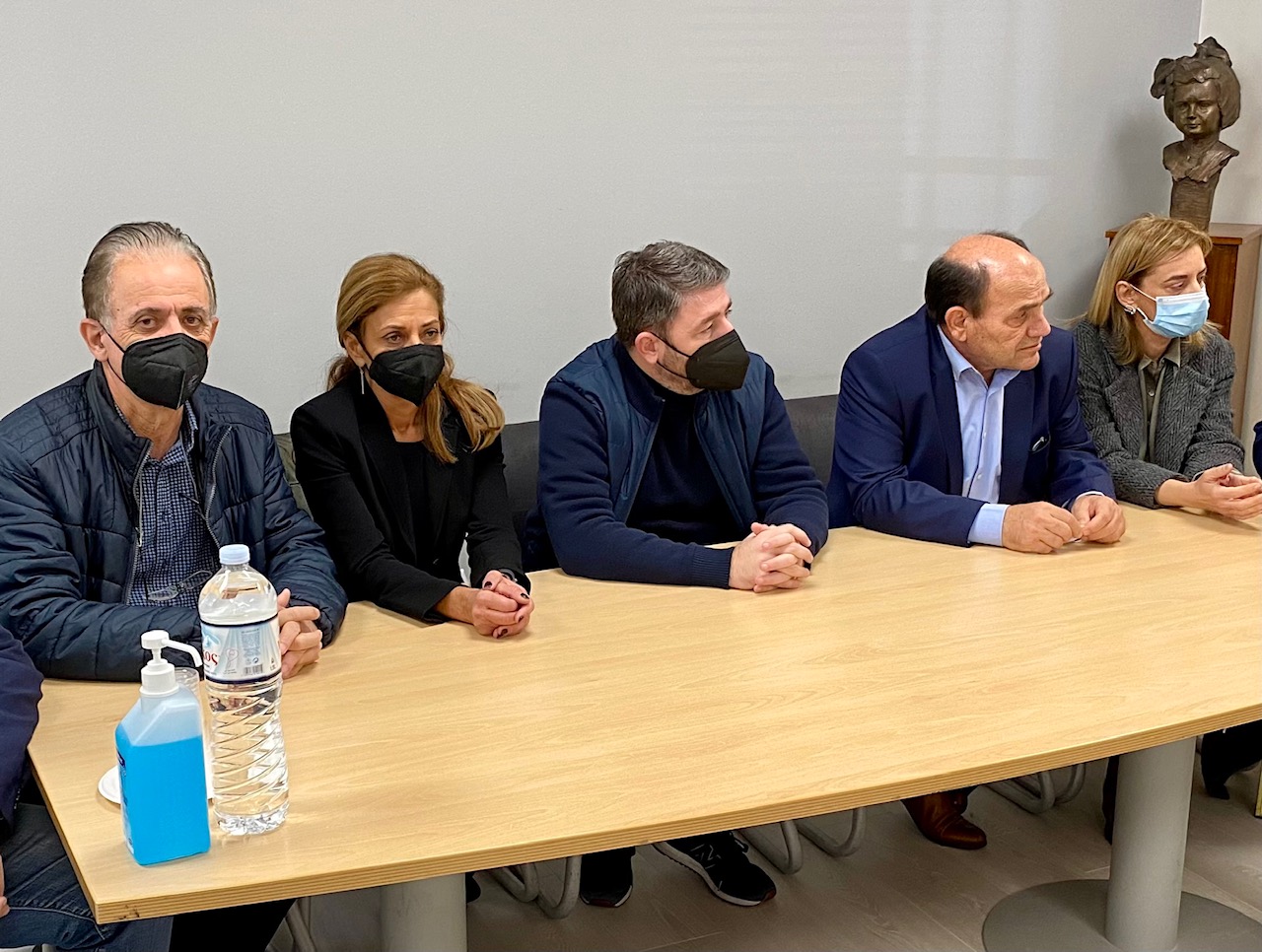 Ο Γιάννης Βλασερός συνόδεψε τον Νίκο Ανδρουλάκη στην επίσκεψη του στο Νοσοκομείο Παίδων Πεντέλης