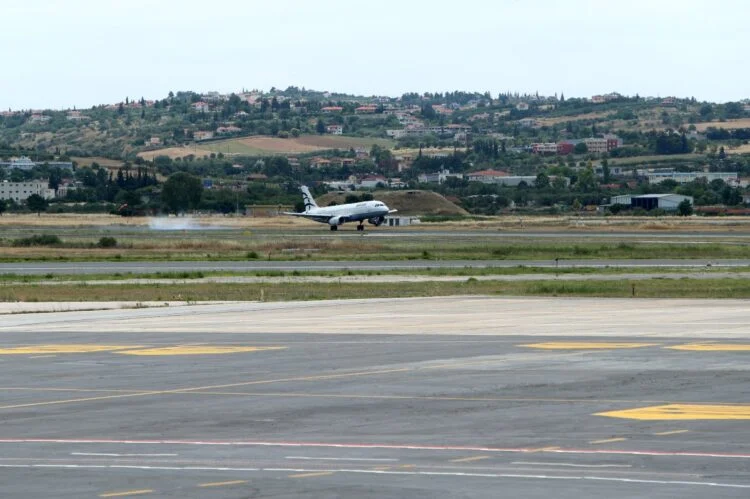 Tourix: Τα καλύτερα και τα χειρότερα αεροδρόμια - Η κακή εικόνα των Κυκλάδων - Νάξος και Σύρος εκτός... αξιολόγησης